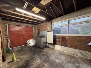 Photo 15- click for photo gallery